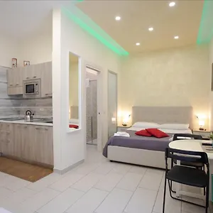  Casa vacanze Room25mq Picasso Italia