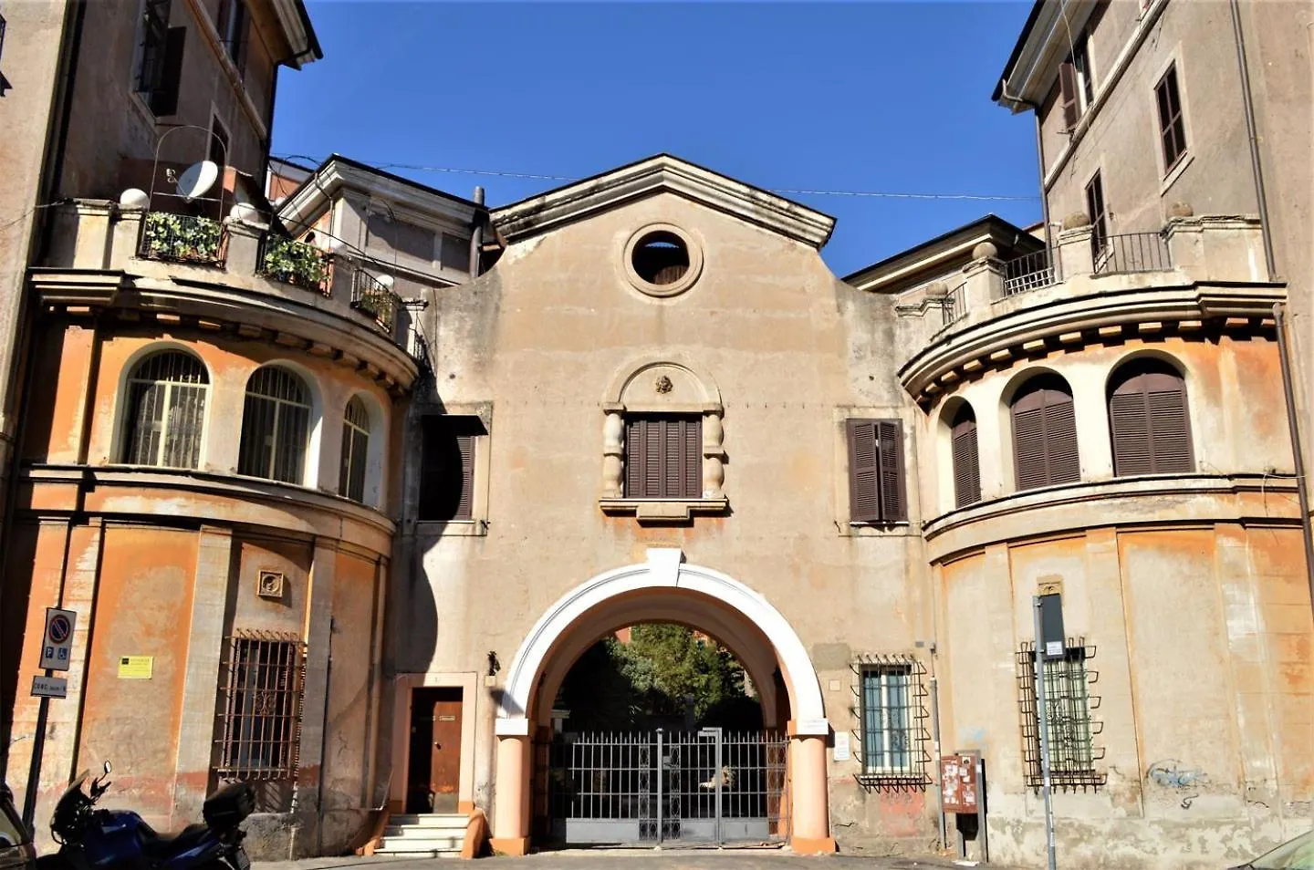 Domus Provinciae Apartment Rome